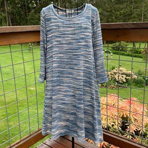 Song n Spirit Women's size Small Blue-Tan Design 3/4 Sleeve Knit Dress